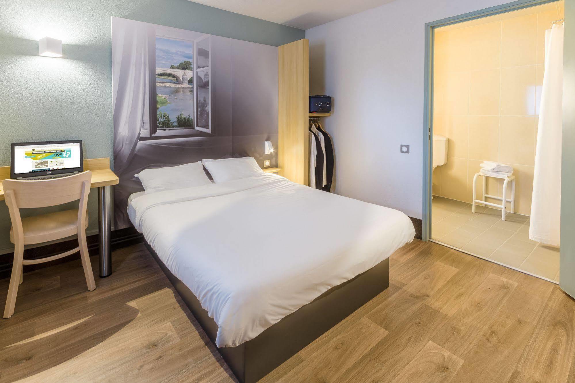 B&B Hotel Noisy-Le-Grand ภายนอก รูปภาพ